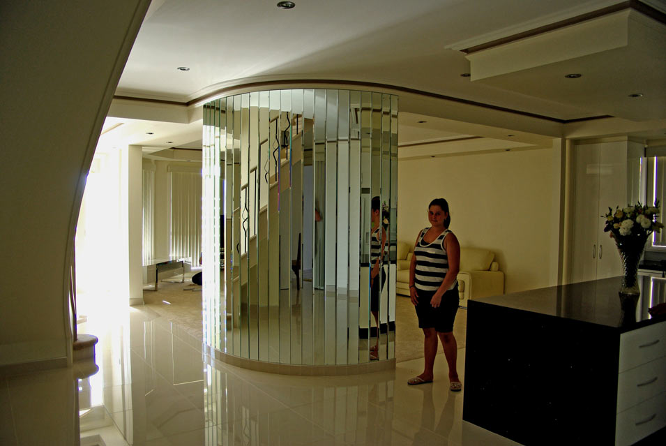 Frameless Wall Mirrors Art Deco Mirrors Bathroom Mirrors Kitchen Mirror Splashbacks Melbourne